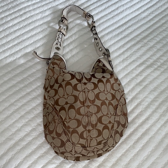 Coach Kristin Signature khaki fabric/white leather/nickel hobo shoulder bag. - Picture 8 of 16
